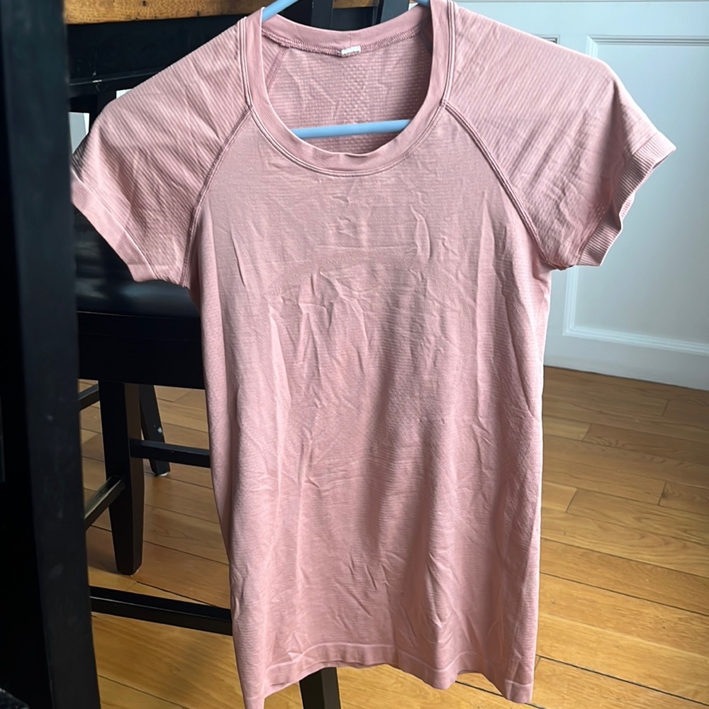 Lululemon Swiftly Tech Short-Sleeve Shirt